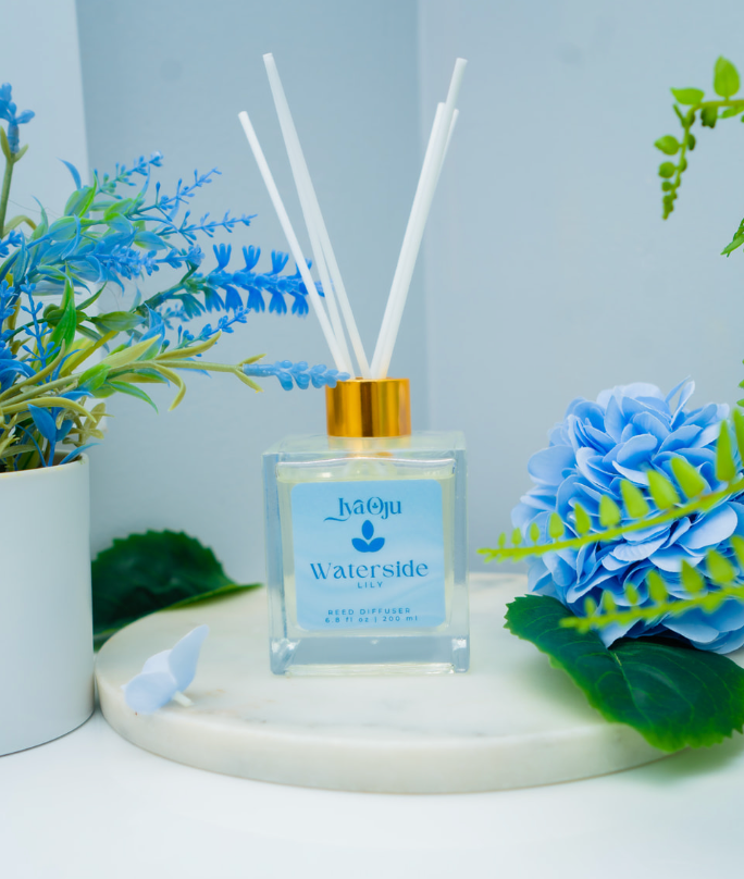 Waterside Lily- Room Diffuser (200ml)