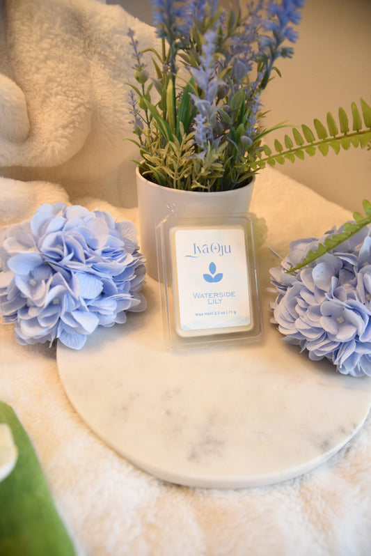 Waterside Lily: Wax Melt